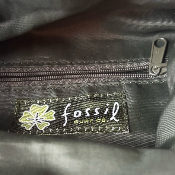 Fossil Surf Co Olive Green Ripstop Drawstring Tote Beach Bag Casual Tote Sling - Picture 6 of 8